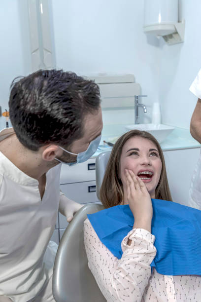 Best Broken or Chipped Tooth Repair in Lafayette, CA